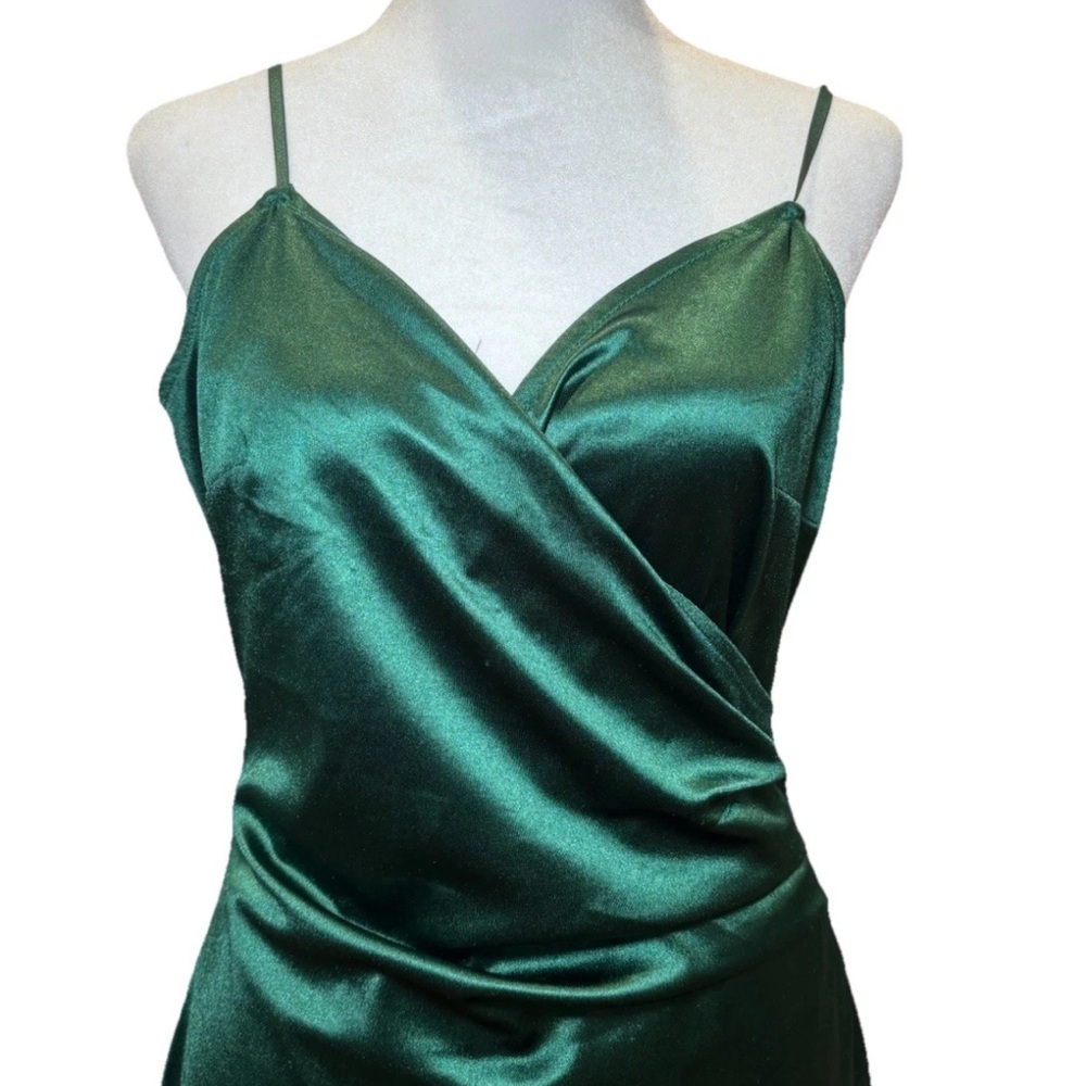 Windsor Emerald Green Satin Maxi Dress Side Slit Cowl Neck Formal Evening Gown M - Picture 6 of 9
